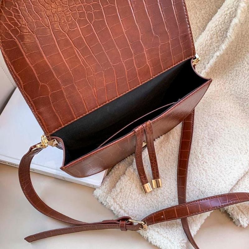 Luxe Crocodile motif sacs à bandoulière pour femmes 2020 demi-rond sac de messager en cuir PU sacs à main sac à bandoulière sac main femme Luxe Crocodile motif sacs à bandoulière pour femmes 2020 demi-rond sac de messager en cuir PU sacs à main sac à bandoulière sac main femme