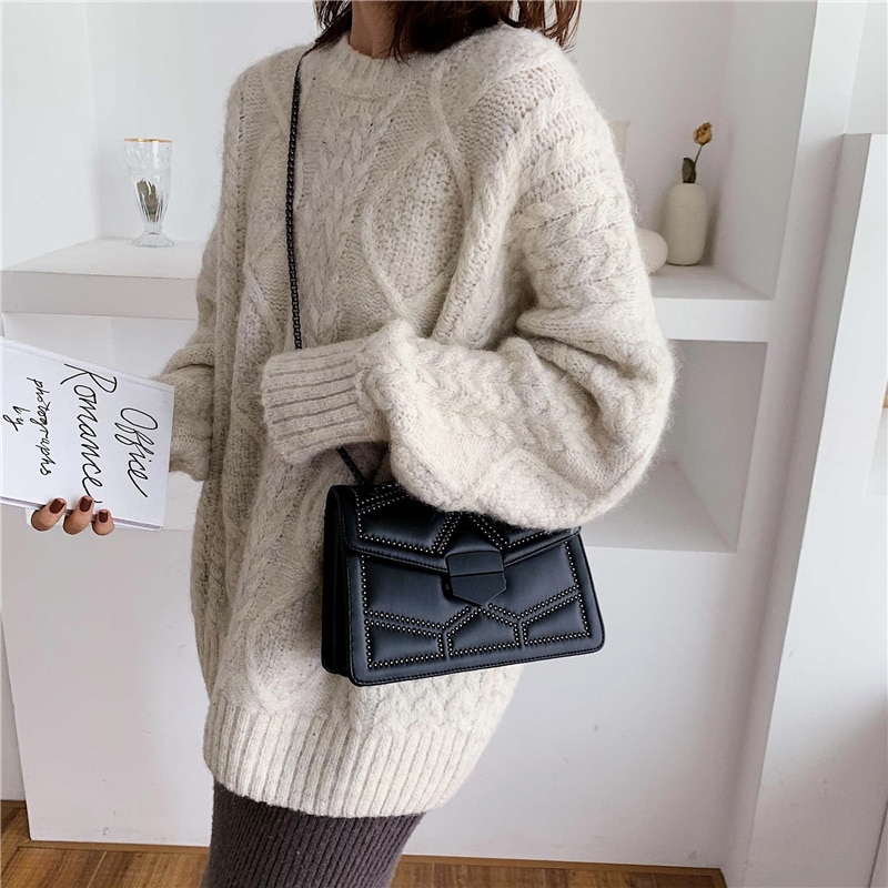 Rivet chaîne marque concepteur en cuir PU sacs à bandoulière pour les femmes 2020 Simple mode sac à bandoulière dame de luxe petits sacs à main Rivet chaîne marque concepteur en cuir PU sacs à bandoulière pour les femmes 2020 Simple mode sac à bandoulière dame de luxe petits sacs à main
