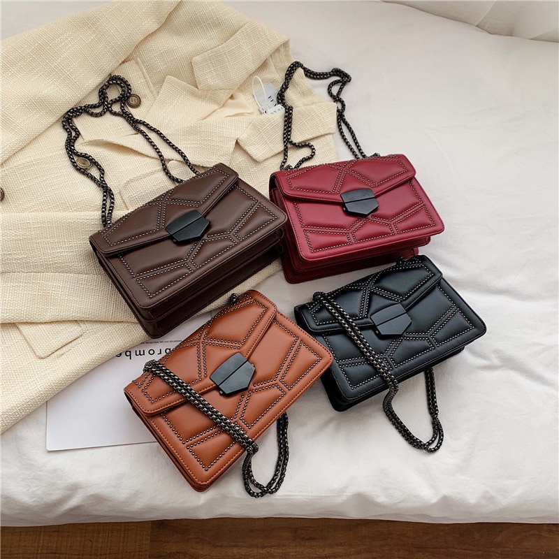 Rivet chaîne marque concepteur en cuir PU sacs à bandoulière pour les femmes 2020 Simple mode sac à bandoulière dame de luxe petits sacs à main Rivet chaîne marque concepteur en cuir PU sacs à bandoulière pour les femmes 2020 Simple mode sac à bandoulière dame de luxe petits sacs à main