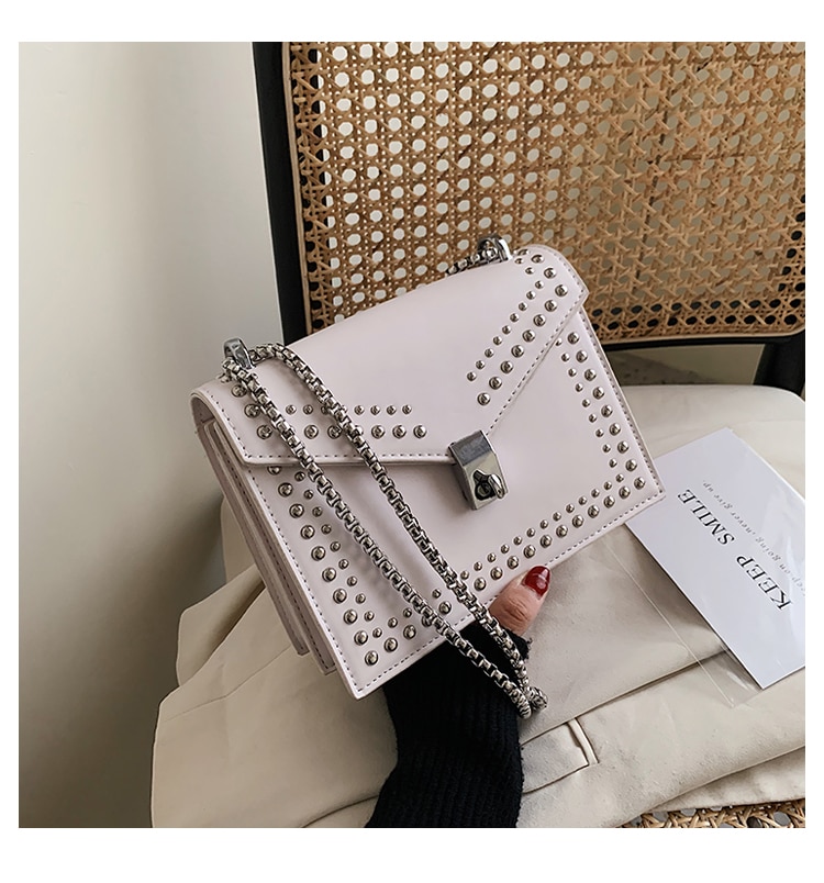 Gommage en cuir marque concepteur épaule Simple sacs pour femmes 2020 chaîne Rivet luxe sac à bandoulière femme mode petits sacs à main Gommage en cuir marque concepteur épaule Simple sacs pour femmes 2020 chaîne Rivet luxe sac à bandoulière femme mode petits sacs à main