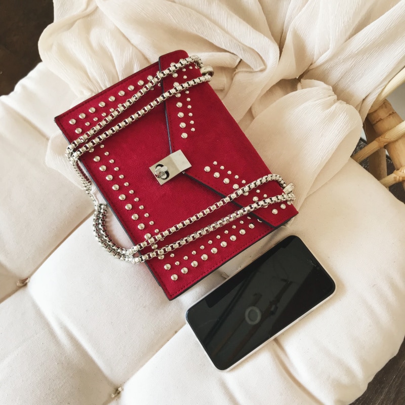 Gommage en cuir marque concepteur épaule Simple sacs pour femmes 2020 chaîne Rivet luxe sac à bandoulière femme mode petits sacs à main Gommage en cuir marque concepteur épaule Simple sacs pour femmes 2020 chaîne Rivet luxe sac à bandoulière femme mode petits sacs à main
