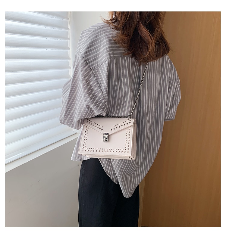Gommage en cuir marque concepteur épaule Simple sacs pour femmes 2020 chaîne Rivet luxe sac à bandoulière femme mode petits sacs à main Gommage en cuir marque concepteur épaule Simple sacs pour femmes 2020 chaîne Rivet luxe sac à bandoulière femme mode petits sacs à main